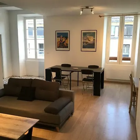 T2 Neuf Hyper-centre Climatise 2 Pas De La Plage Appartement